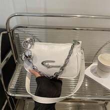 Exquisite Chain Decoration Slanted Shoulder Bag, Cross Small Bag, High Aesthetic Commuting Shoulder Strap, Three-Dimensional Handheld - 白色 - 查看 4