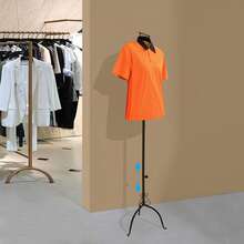 Torse de mannequin féminin en fer, buste de couturière avec support noir pour la présentation de vêtements et de bijoux - A - Voir 9