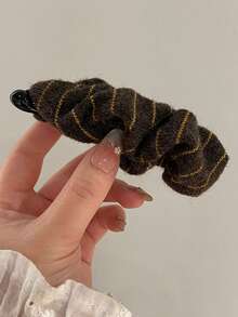 New Asymmetrical Bow Claw Clip, Elegant Hair Clip, Minimalist Butterfly Hair Accessory, Shark Claw Clip - Multicolor - View 8