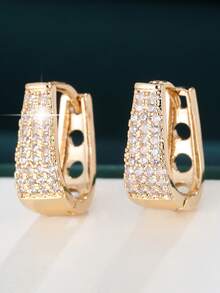 1 Pair Women's Earrings, Fashionable Hollow Star Hoop Earrings, Versatile Unique Personalized Earrings For Ladies - Earrings - View 6