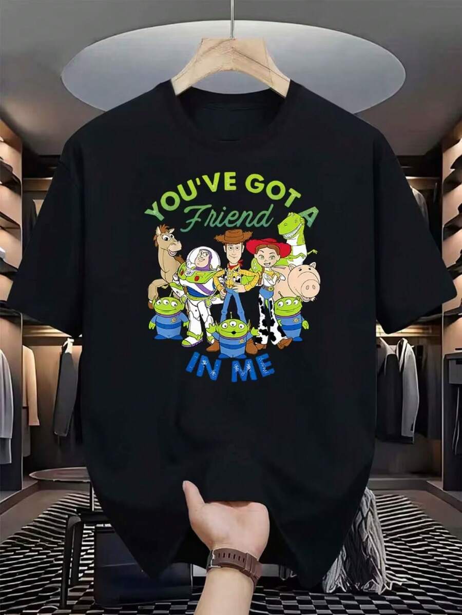Disney Authorized Fashion Spring And Summer Men's Casual Short-Sleeved T-Shirt Toy Story Printing Pattern And Text Soft And Comfortable Round Neck Short-Sleeved Shirt Disney Authorized Men's And Women's Same T-Shirt Men's Fashion Casual T-Shirt Comfortable Short-Sleeved T-Shirt Simple Short-Sleeved Fashion Design Daily Wear Party Travel Suitable For Holiday Gifts. - 黑色 - 查看 1