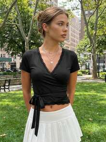 Women Y2k Summer Crop Tops Deep V Neck Lace Trim Bandage Tops Short Sleeve Slim Fit T Shirt Going Out Tops Club Streetwear Fairy Aesthetic Clothes - 黑色 - 查看 5