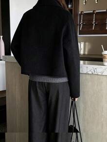 Fashionable Short Women's Blazer Jacket, Thick & Slimming, Suitable For Autumn/Winter - Black - View 2