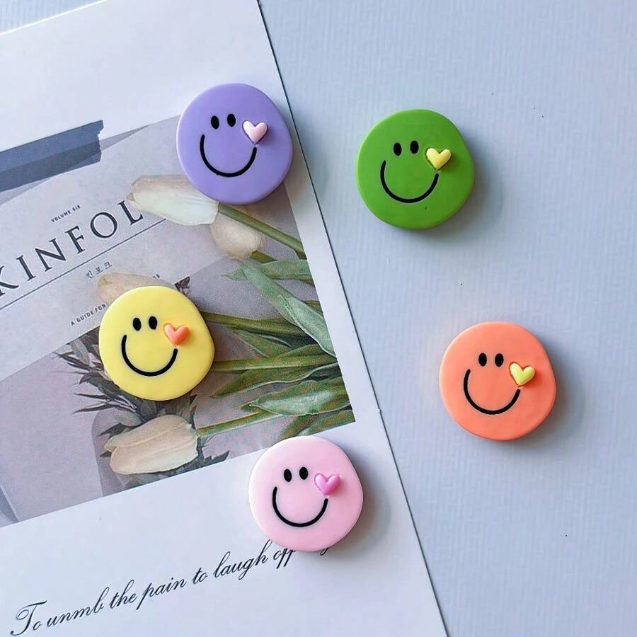 5/10pcs Cute Smiling Face & Heart Shaped Plastic Round Refrigerator Magnets, Colorful Decorative Magnets For Fridge, Kitchen, Home Decor, DIY Crafts, Holiday, Birthday, Graduation Gifts - Multicolor - View 1