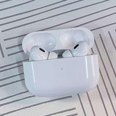 Tai nghe Bluetooth không dây, thích hợp để nghe nhạc và chơi game, đeo thoải mái, kèm cáp sạc, có thể sạc lại, quà tặng Giáng sinh, tai nghe thể thao chạy bộ, tương thích với điện thoại Apple và nhiều thiết bị khác, thưởng thức âm nhạc mọi lúc mọi nơi dành cho cả nam và nữ.