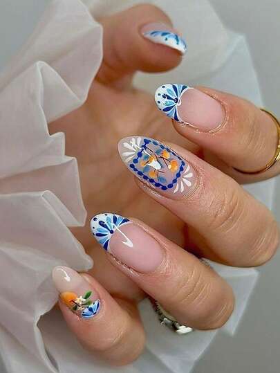 春夏美甲贴，24片/套，椭圆形春夏花卉图案按压式短美甲贴，适合活泼女孩、OL、派对、约会、日常佩戴和节日场合。