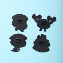 1 Ghim cài áo hình não bộ dễ thương - Có hình các nhân vật não bộ đang nâng vật, đọc suy nghĩ, khớp thần kinh và yêu thương, kèm theo dòng chữ hài hước, đế kim loại và viền đen, ghim cài áo bằng kim loại dành cho học sinh, nhà khoa học và những người yêu thích meme, có thể đeo hàng ngày hoặc làm quà tặng, phụ kiện thời trang chủ đề khoa học thần kinh đáng yêu. - Nhiều màu - Xem 4