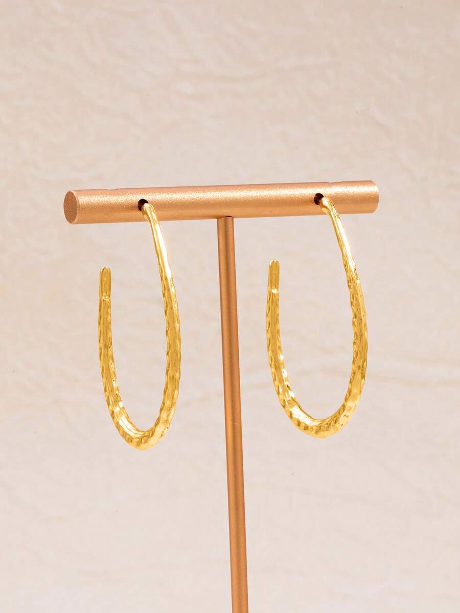 An Exaggerated Water Droplet Smooth Earrings With Simple, Fashionable And Versatile Temperament, Circular Earrings With Polka Dot Design - Water Droplets - View 1