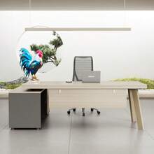 Figura acrílica 2D de gallo, que simboliza la puntualidad, el diligencia, la valentía y la prosperidad. El gallo que canta representa alejar la oscuridad y dar la bienvenida a la luz. Especialmente adecuado como regalo para personas orientadas a la carrera con aspiraciones de avance y éxito. - C - Ver 5