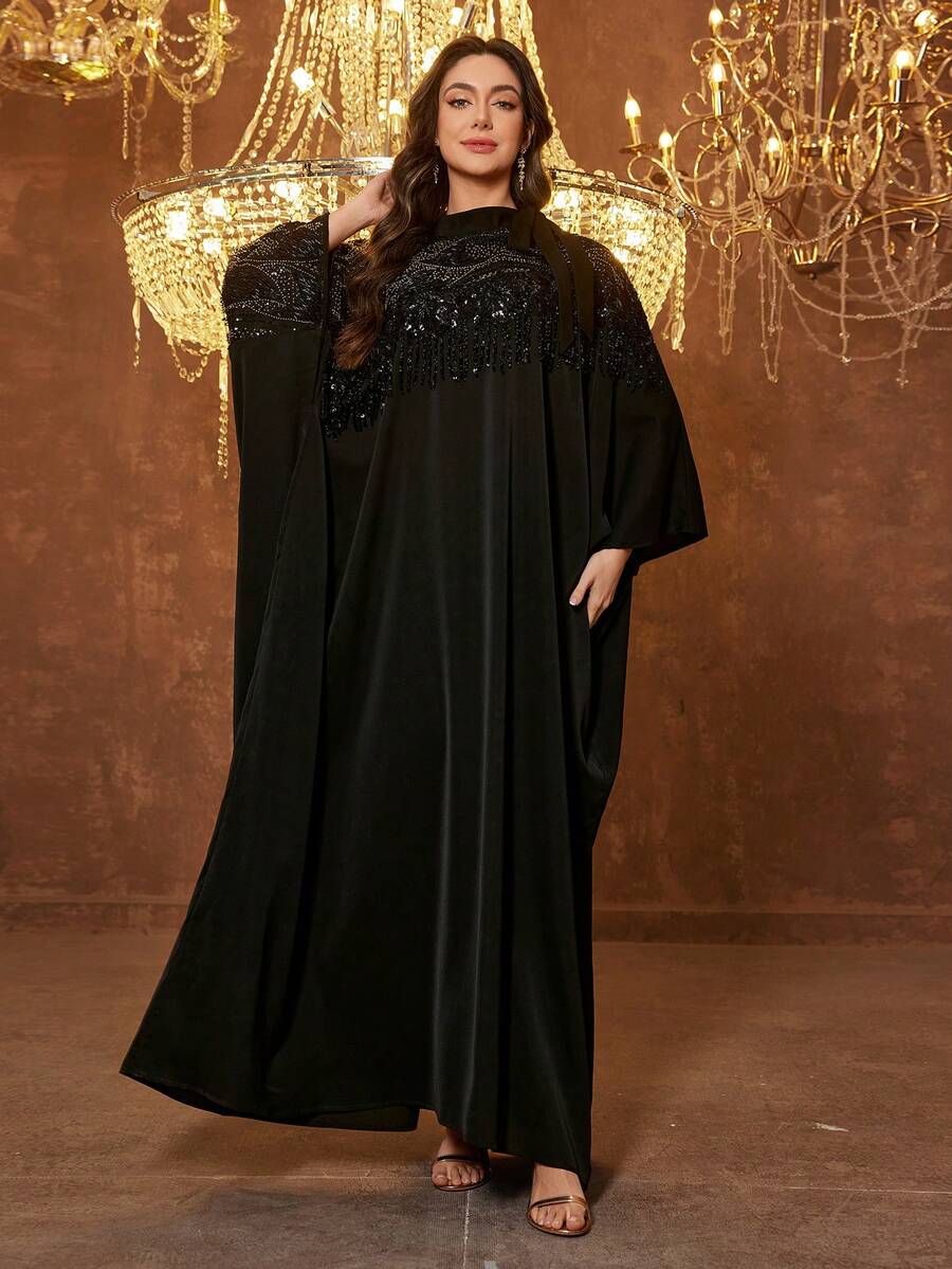 UNITHORSE 立领长袖贴花流苏优雅连衣裙 - 黑色 - 查看 1