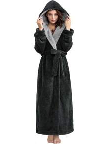 Peignoir long en microfibre pour femmes : Peignoir doux en polaire, peignoir épais pour l'hiver avec ceinture et poches pour la maison, le spa, l'hôtel, les voyages, la piscine, la salle de sport, cadeau de Noël. - Gris avec capuche - Voir 1