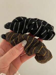 New Asymmetrical Bow Claw Clip, Elegant Hair Clip, Minimalist Butterfly Hair Accessory, Shark Claw Clip - Multicolor - View 5