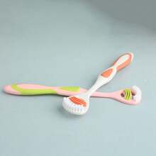 1pc This Fan-Shaped Tongue Cleaner Combines 3-Layer Curved Scrapers (To Wipe Away Surface Coating) And Dense Fan Bristles (To Clean Hidden Gaps Between Taste Buds) - One Tool Handles Both Visible And Hidden Residue, Leaving Your Mouth Noticeably Fresher Than Single-Function Scrapers. - Multicolor - View 11