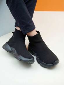 Cross-Border Kids Sneakers, Unisex All-Black Knitted Casual Sock Shoes Slip-On Trainers - Black - View 2