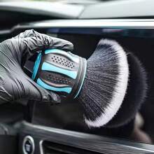 1 Uds. Cepillo multiusos para detalles, cerdas suaves para polvo o fregar superficies interiores y delicadas, herramientas de limpieza de coche W2JV - Rojo - Ver 8