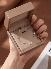 1条925纯银双层心形串珠手链，优雅奢华，简约时尚，是女士约会、毕业礼物或日常佩戴的理想之选。 - 款式1 - 查看 3