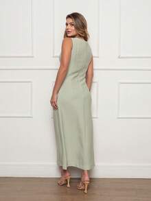 DUOUNO MODAS - MARANTE WOMEN'S LONG TANK DRESS WITH BACK ZIPPER AND POCKETS - WOMEN'S LONG DRESSES - Light Olive Green - View 5