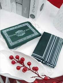 1 pieza Alfombra de oración portátil de poliéster con brújula, tamaño 60*100cm, adecuada para actividades de peregrinación en interiores y exteriores, regalo para el Ramadán (rojo, negro, azul, verde oscuro) - Multicolor - Ver 15