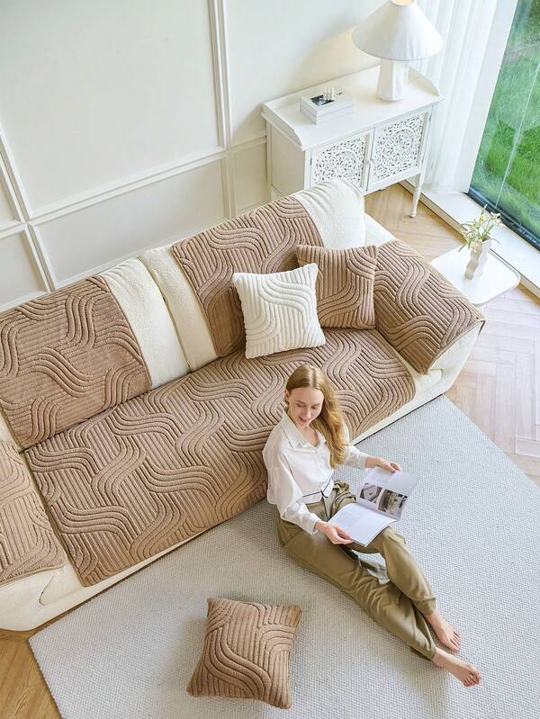 1pc Khaki Soft Velvet Sofa Cushion, Armrest Pad, Backrest Pad, Excluding Throw Pillow, Minimalist Style, Non-Slip Back, Multi-Functional, Stain-Resistant, Dust-Proof, Wear And Scratch Resistant, Suitable For Holiday Decor, All Season