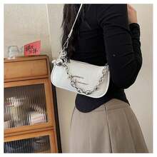 Exquisite Chain Decoration Slanted Shoulder Bag, Cross Small Bag, High Aesthetic Commuting Shoulder Strap, Three-Dimensional Handheld - 白色 - 查看 2