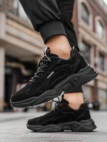 男士个性化时尚黑色皮革拼接字母印花系带运动鞋,舒适休闲街头风情侣鞋,适合青少年 - 黑色 - 查看 9