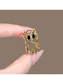 1pc Minimalist Hollow Owl Brooch, Unisex Cardigan Suit Sweater Lapel Pin Accessory, Women's Birthday Gift - Multicolor - View 5