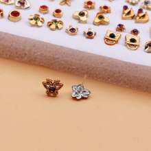 100 pares de juego de aretes de plástico con strass de moda surtidos, tono dorado minimalista y versátil, empaquetados en esponja sin caja - Diamantes bañados en oro sin caja - Ver 4