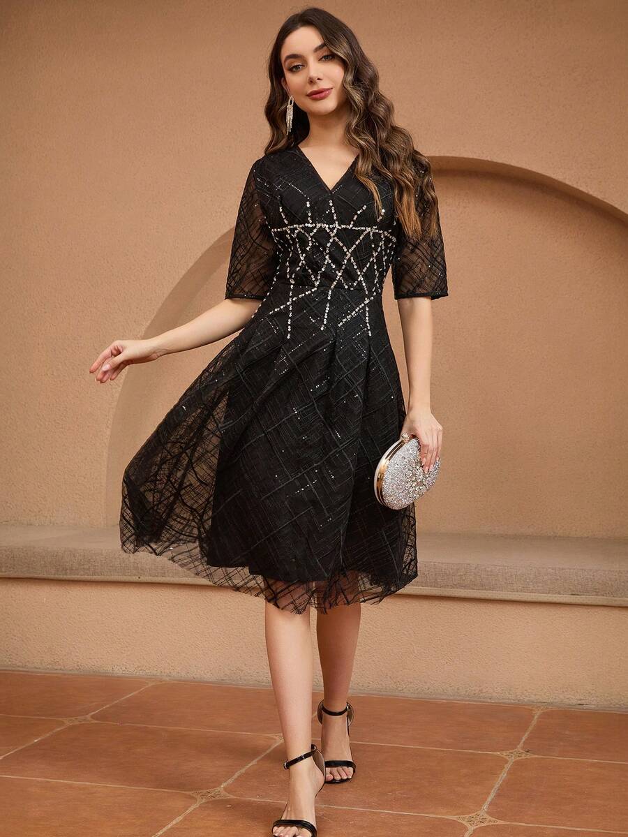 Black Lace Sequin Embellished Dress - Black - View 1
