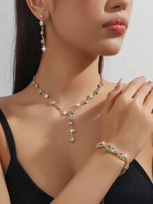 花朵项链、耳环、手链、戒指首饰套装，精致百搭，质感高端，适合女性日常通勤、校园约会、婚礼、派对和情人节等场合作为礼物。 - 銀色 - 查看 5