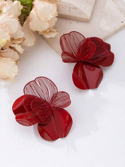 1 Pair Fashion Vacation Style Metal Enamel Flower Pendant Earrings, Suitable For Teenage Girls Daily And Vacation Outfits