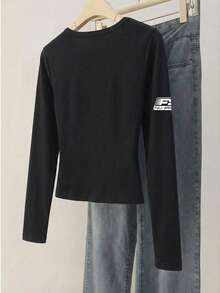 女士黑色圆领长袖修身短款T恤，美式街头性感风，黑色赛车风修身长袖上衣，Y2K女孩风格，秋冬女装，长袖上衣，黑色衬衫，男童衬衫，情人节女友礼物，情人节，情人节穿搭 - 黑色 - 查看 4