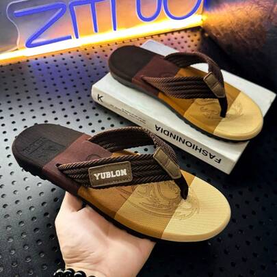 2026 New Men's Flip Flops, Summer Outdoor Anti-Slip Anti-Odor Casual Slippers, Fashionable Beach Sandals
