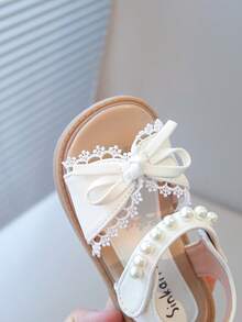 2025 Nuevos zapatos de princesa para niñas con suela blanda y antideslizante, de punta abierta, con cierre de gancho y bucle, en color beige - Beis - Ver 8