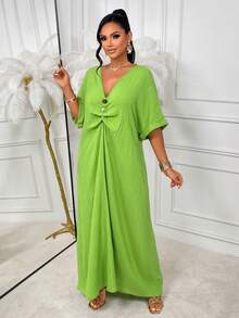 Amarilo Long Woven Fabric Dress, Deep V-Neck, Button Front, Batwing 3/4 Sleeves, Arabic Style - Green - View 4