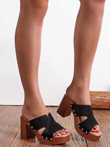 Clogs, Elegant Summer Sandals For Women - Black - View 4