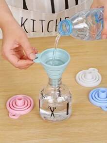 1pc Practical Silicone Folding Funnel, Portable Small Funnel, Large-Diameter Wine Funnel, Multi-Purpose Kitchen Large-Diameter Oil Funnel. The Color Is Randomly Sent. Anti Splash Kitchen Accessories, Easy To Store, Convenient For Kitchen Organization. - Random Color - View 7