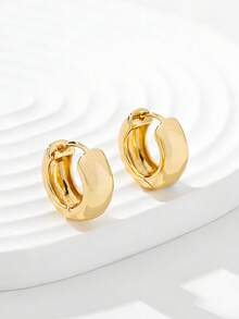 1 Pasang Anting Hoop Emas Bergaya dan Mewah dari Bahan Tembaga, Desain Minimalis, Perhiasan Elegan Serbaguna, Cocok untuk Sehari-hari, Liburan, Kencan, Pesta, dan Acara Lainnya - Emas - View 3