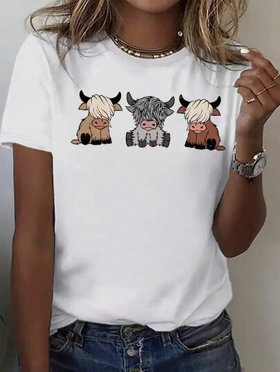 100% Cotton Women'S Scottish Highland Cow Print T-Shirt - Scottish Tartan & Highland Cow Graphic Short Sleeve Crew Neck Casual Top, Light With Brown & Cow Design