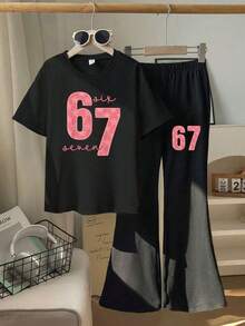 这款专为女孩设计的休闲套装采用时尚的字母印花设计，包括一件白色短袖圆领T恤和一条中腰喇叭裤。 - 黑色 - 查看 2