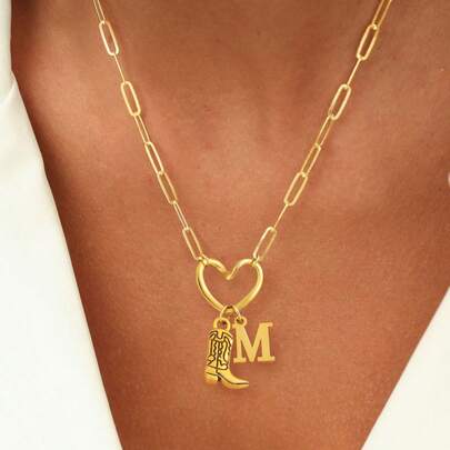 1 pieza Nuevo collar de moda con colgante de bota vaquera con inicial en forma de corazón de acero inoxidable dorado con cadena de clip de papel para mujeres