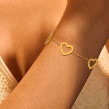 1件防水金属时尚饰品不锈钢心形镂空手链浪漫简约情侣手链 - 心形 - 查看 1