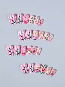 24片可爱短款椭圆形花朵美甲贴片，采用亚克力材质，适合短指甲。套装包含1瓶凝胶指甲油和1把指甲锉。这些短款花朵美甲贴片会让你的指尖闪耀动人，非常适合派对、跳舞和日常佩戴。 - 彩色 - 查看 4