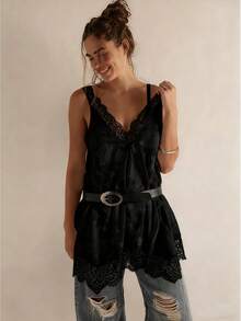 Women Summer Casual Sleeveless Vest Stylish V Neck Floral Lace Trimmed Tops - 黑色 - 查看 1