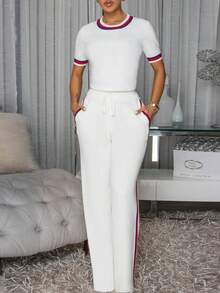 GLOURI Women's White Two-Piece Loungewear Set - Short Sleeve Top & High-Waisted Wide-Leg Pants & Drawstring Waist & Side Pocket Detail | Casual Sporty Fit For Weekend, Casual Hangouts & Running Errands Relaxed For Effortlessly Stylish Looks - trắng - Xem 2