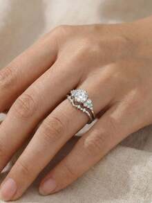 2 piezas Juego de anillos de circonita cúbica elegante, joyería de alta gama para bodas, fiestas y banquetes de mujeres, hecho de material de cobre que resiste el desvanecimiento y las alergias, regalo ideal para días festivos - Plateado - Ver 5