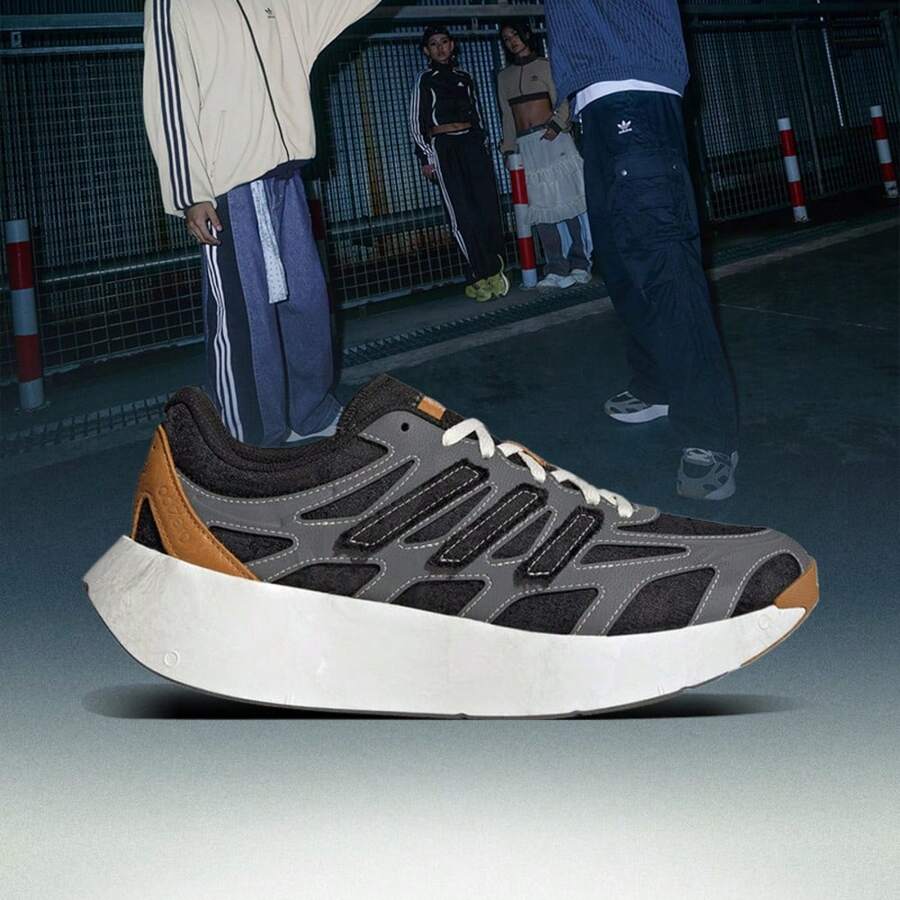 Adidas Originals ADIZERO ARUKU 男女通用休闲低帮运动鞋 JP9185 - 深灰色 - 查看 1