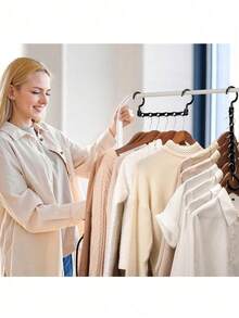 1/3/10 Confezione Appendiabiti Salvaspazio Organizzatore Armadio - Materiale ABS Plastica Spessa Multiuncini, [Portata 3kg] Adatto Per Negozi Di Abbigliamento, Risparmio Spazio, Anti-Grinze, Conservazione Armadio Compatta, Asciugatura Vestiti, Con 5 Slot, Uso Verticale E Orizzontale, Rotazione A 360°, Facile Da Usare, Adatto Per maglietta, Camicie, Maniche Corte, Gonne, Primavera, Semplice, Top Estivi - Multicolore - Visualizzare 7