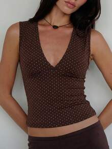 Women Deep V Neck Tops Sexy Sleeveless Crop Top Stretchy Going Out Tank Top Cute Summer Clothes - 棕色 - 查看 5
