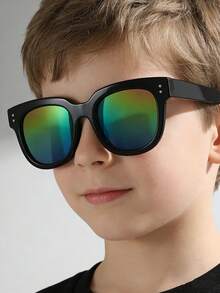 时尚眼镜，矩形镜框。男女皆宜。带色镜片。适合旅行和拍照。 - 彩色 - 查看 2