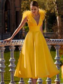 Formal, Soft, Neutral, Inimal, Oversized, Slim, Fresh. Spring Summer. Daily, Office.  Cocktail Dress, Sophisticated Feather Detail - Yellow - View 2